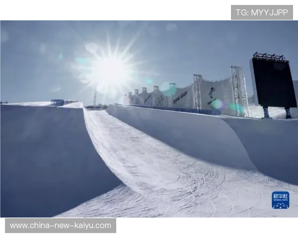 极限挑战！揭秘“滑雪U型池高空转体”的刺激与技巧